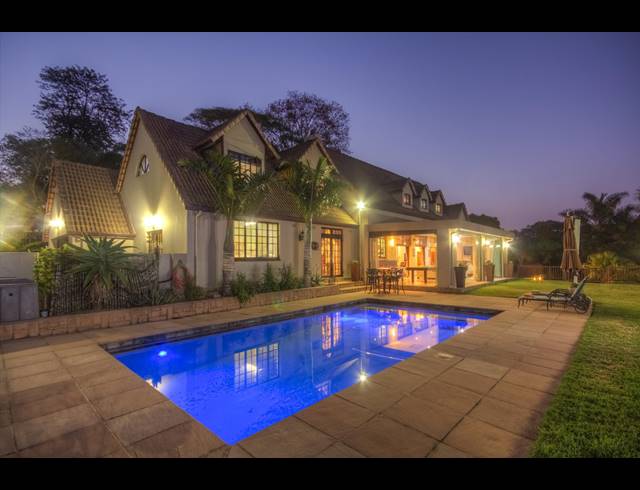 6 BEDROOM HOUSE FOR SALE IN COWIES HILL